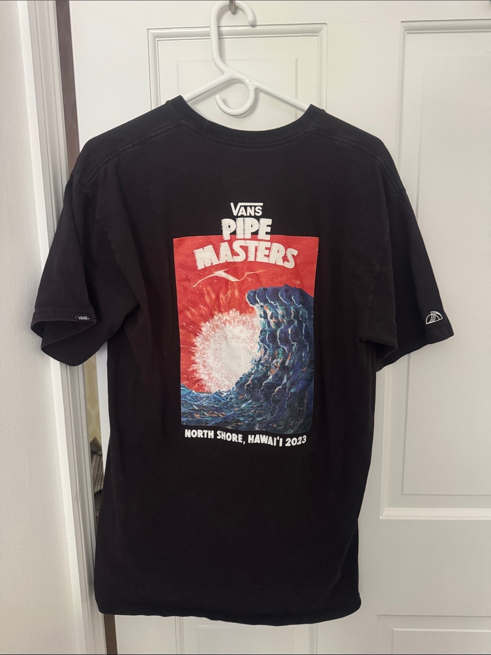 Vans Black Tee with Red and Blue Pipe Masters Graphic Size Large